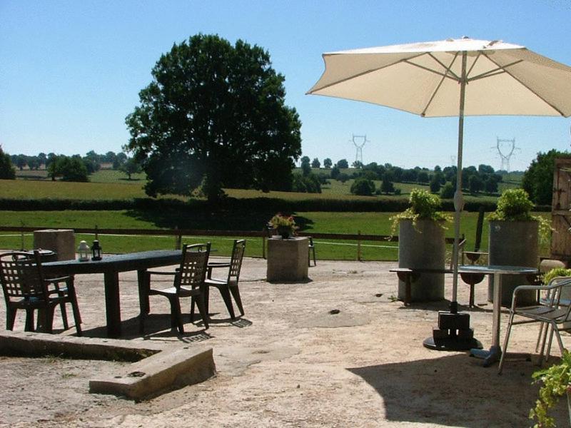 Bed and Breakfast Domaine de La Madeleine Ygrande Exterior foto