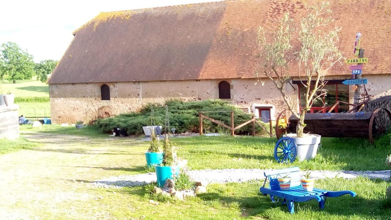 Bed and Breakfast Domaine de La Madeleine Ygrande Exterior foto
